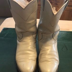 Women’s leather Justin boots
